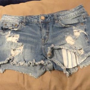 Light wash denim jean shorts